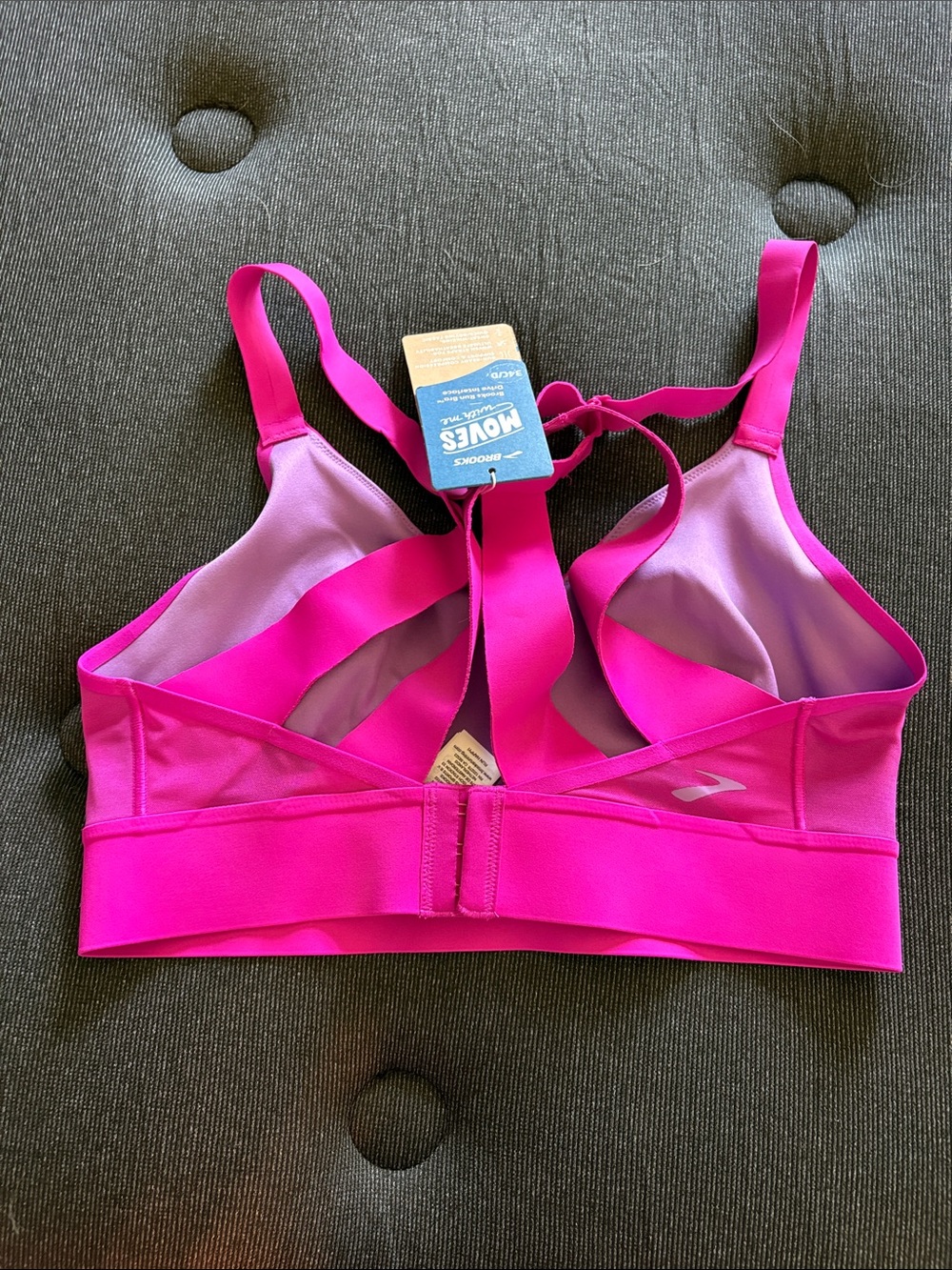 Brooks sports bra - Picture 2 of 2